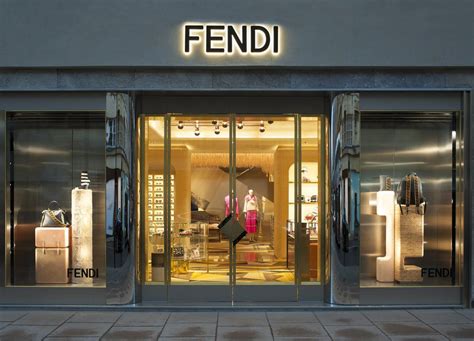 фирма fendi|where is Fendi located.